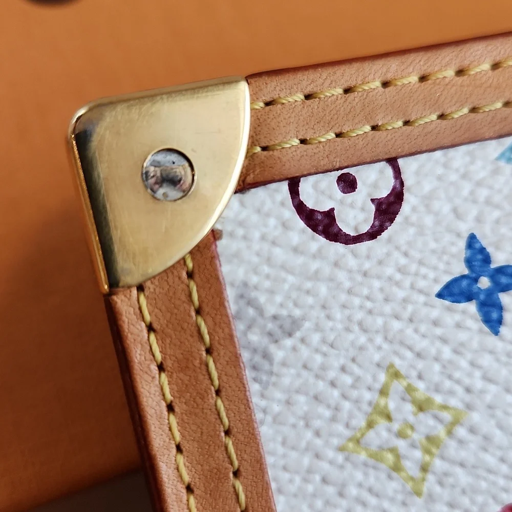 Louis Vuitton Discontinued White Murakami Agenda PM - Picture 4 of 11